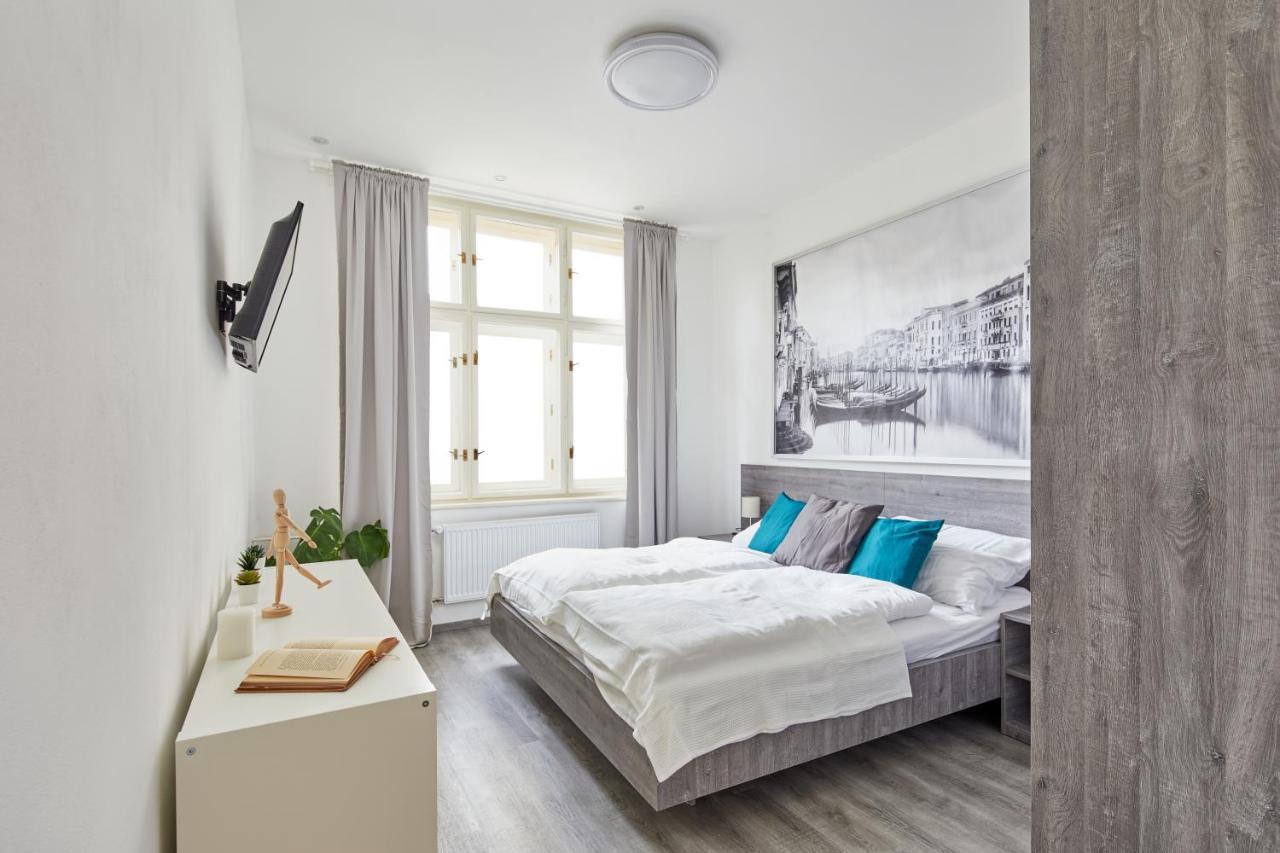 Apartamento Minimalist On Wenceslas Square By Days Praga